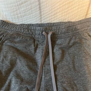 American Eagle gray sweatpants